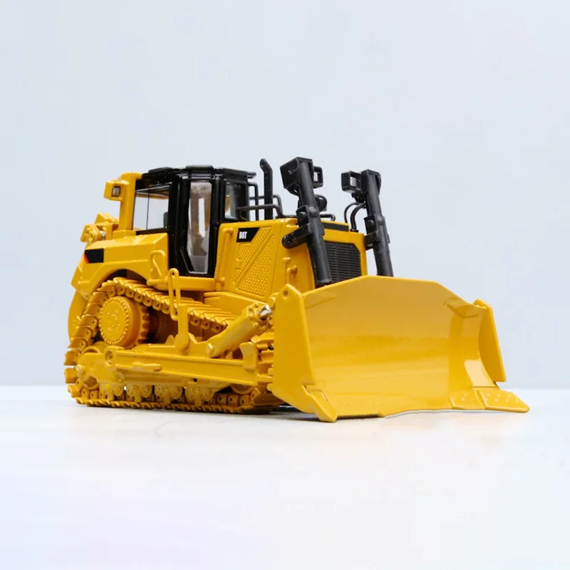 Diecast 1:50 Scale D8T Bulldozer Alloy Engineering Vehicle Model 55299 Adult Hobby Collection Souvenir Gift Display Ornaments
Diecast 1:50 Scale D8T Bulldozer Alloy Engineering Vehicle Model 55299 Adult Hobby Collection Souvenir Gift Display Ornaments