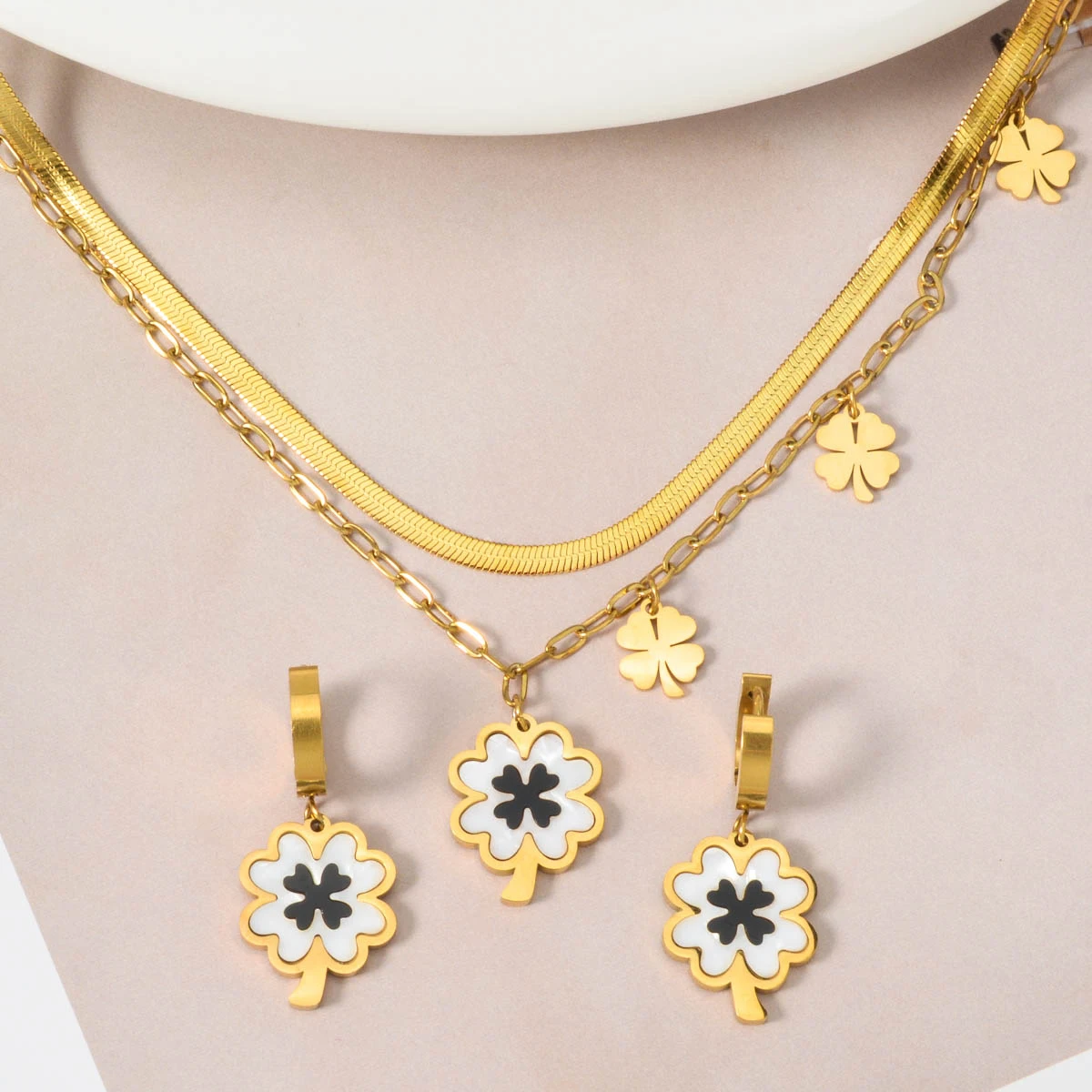 Серьги-колье из нержавеющей стали, модные ювелирные изделия, женское ожерелье с четырьмя лепестками клевера, серьги-капли для друзей, женские подарки
Серьги-колье из нержавеющей стали, модные ювелирные изделия, женское ожерелье с четырьмя лепестками клевера, серьги-капли для друзей, женские подарки