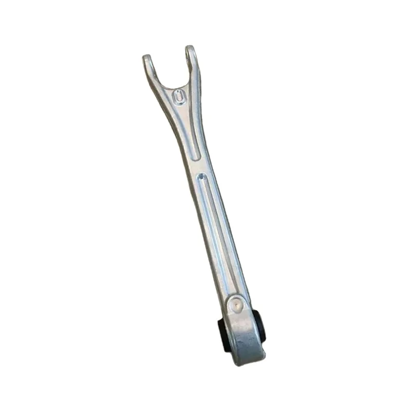 For Maserati Ghibli OEM Rear Suspension Control Arm Auto Parts in Steel Material 670002808
For Maserati Ghibli OEM Rear Suspension Control Arm Auto Parts in Steel Material 670002808