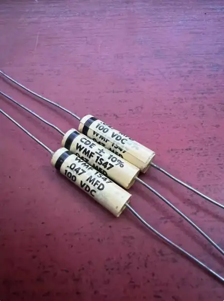 20 шт./лот CDE WMF1S47 100 В 0,047 мкФ пленочный конденсатор точность 10% конденсатор лихорадки из США бесплатная доставка
20 шт./лот CDE WMF1S47 100 В 0,047 мкФ пленочный конденсатор точность 10% конденсатор лихорадки из США бесплатная доставка