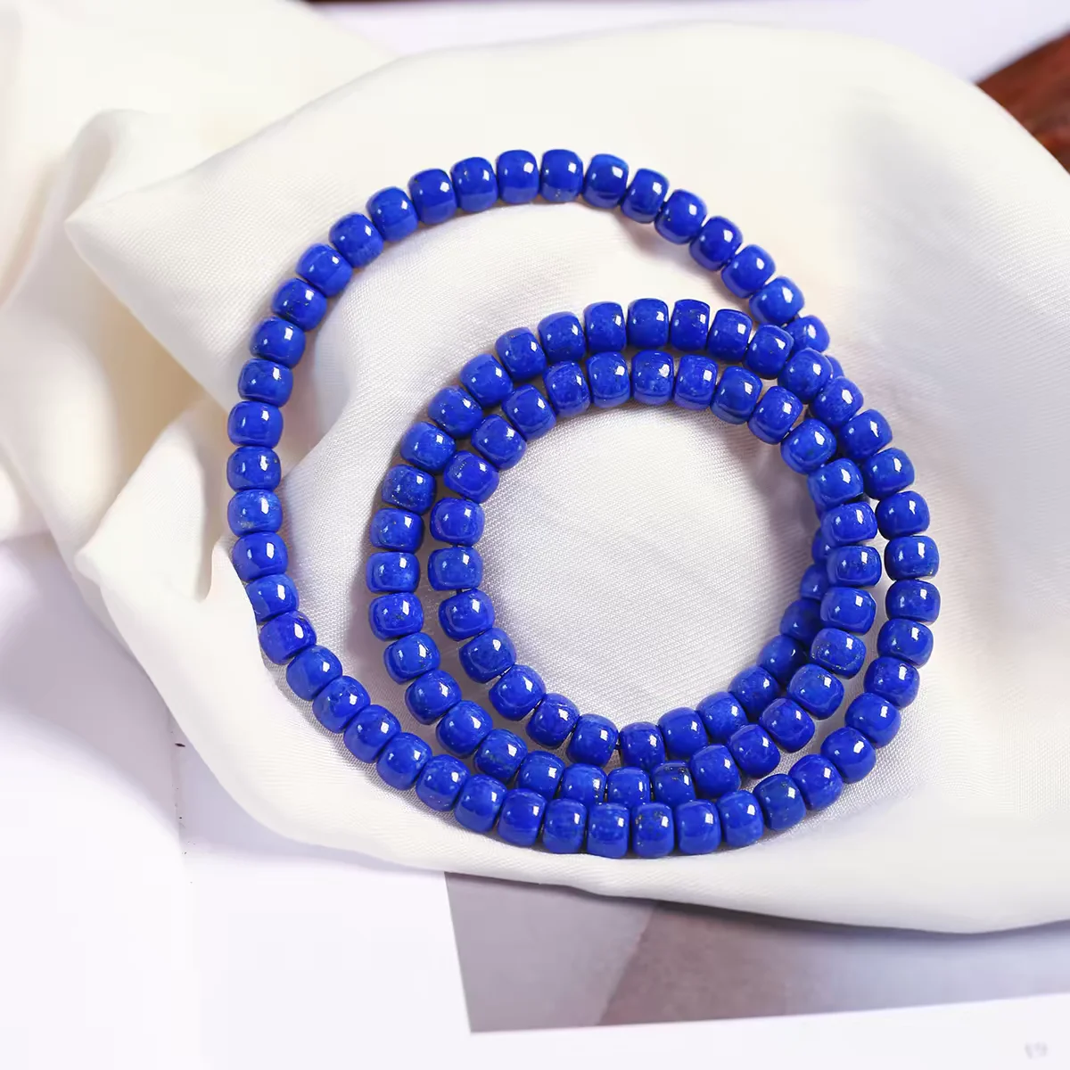 Natural Blue Lapis Lazuli Barrel Beads Bracelet 5.5mm 3 Laps Royal Blue Lapis Bless Healing Stone Women Men AAAAA
Natural Blue Lapis Lazuli Barrel Beads Bracelet 5.5mm 3 Laps Royal Blue Lapis Bless Healing Stone Women Men AAAAA