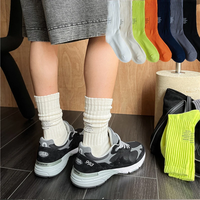Men's Vintage Letter Sports Socks Towel Bottom Medium Tube Socks Japanese Solid Thickened Couple Socks Knitted Sports Socks
Men's Vintage Letter Sports Socks Towel Bottom Medium Tube Socks Japanese Solid Thickened Couple Socks Knitted Sports Socks