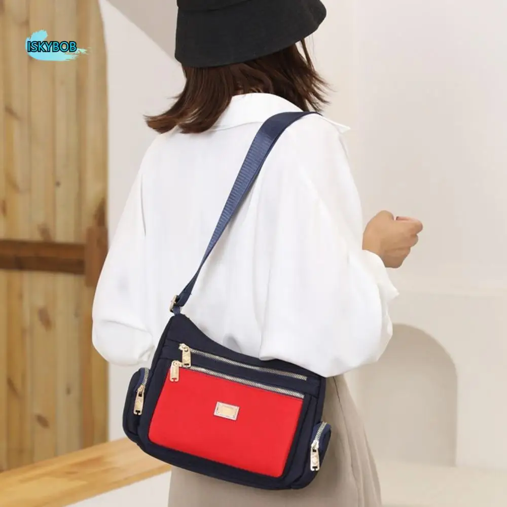 Zipper Middle-aged Mother's Bag Large Capacity Casual Mobile Phone Shoulder Bag Multiple Usages Solid Color
Zipper Middle-aged Mother's Bag Large Capacity Casual Mobile Phone Shoulder Bag Multiple Usages Solid Color