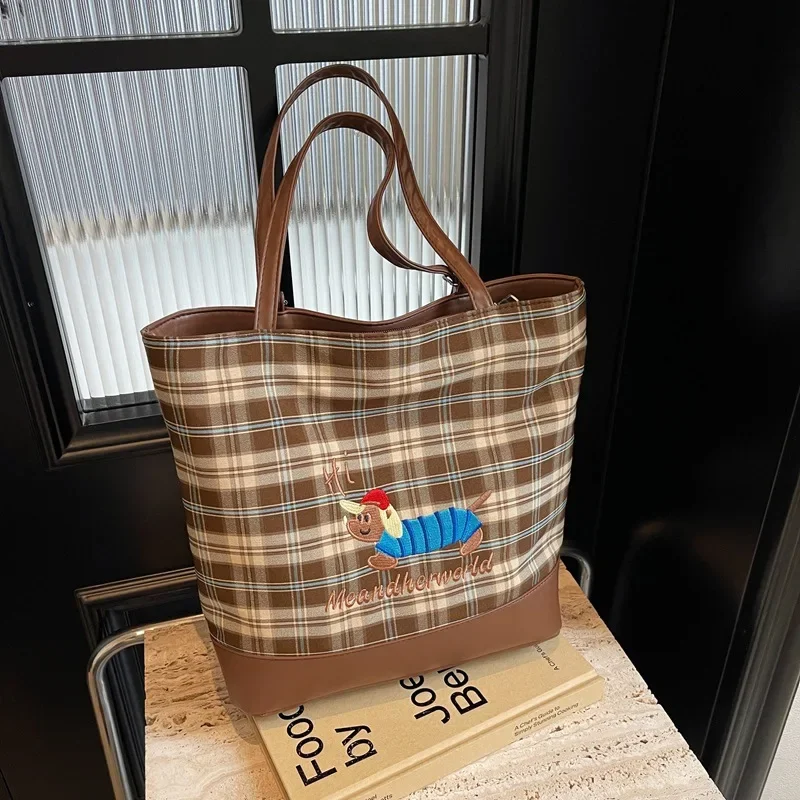 Large capacity bag female cute dachshund dog plaid shoulder bag autumn and winter versatile tote bag
Large capacity bag female cute dachshund dog plaid shoulder bag autumn and winter versatile tote bag
