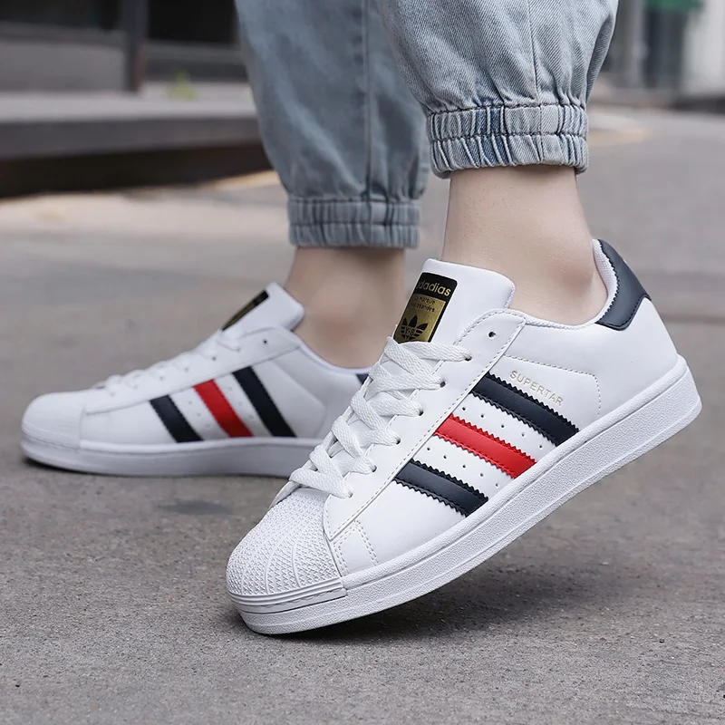 Light Couple Boardshoes simple Basics Versatile Comfy Casual Running Shoes New Hot Selling Student Men Women Little white shoes
Light Couple Boardshoes simple Basics Versatile Comfy Casual Running Shoes New Hot Selling Student Men Women Little white shoes