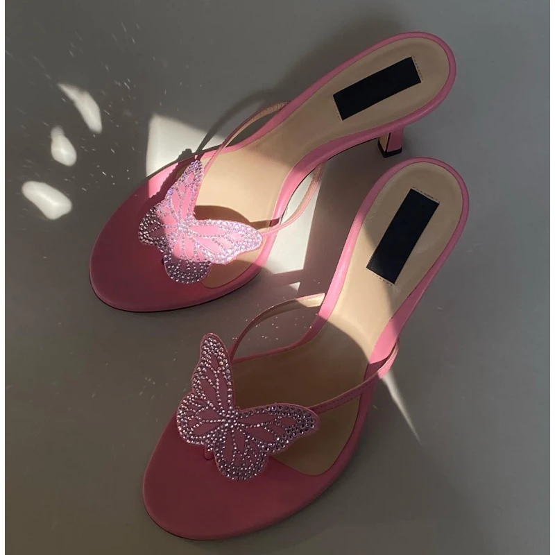 Pink Butterfly Rhinestone Stiletto Flip-Flops Woman Summer 2026 Brown Crystal High Heel Thong Sandals Fashion Slippers
Pink Butterfly Rhinestone Stiletto Flip-Flops Woman Summer 2026 Brown Crystal High Heel Thong Sandals Fashion Slippers