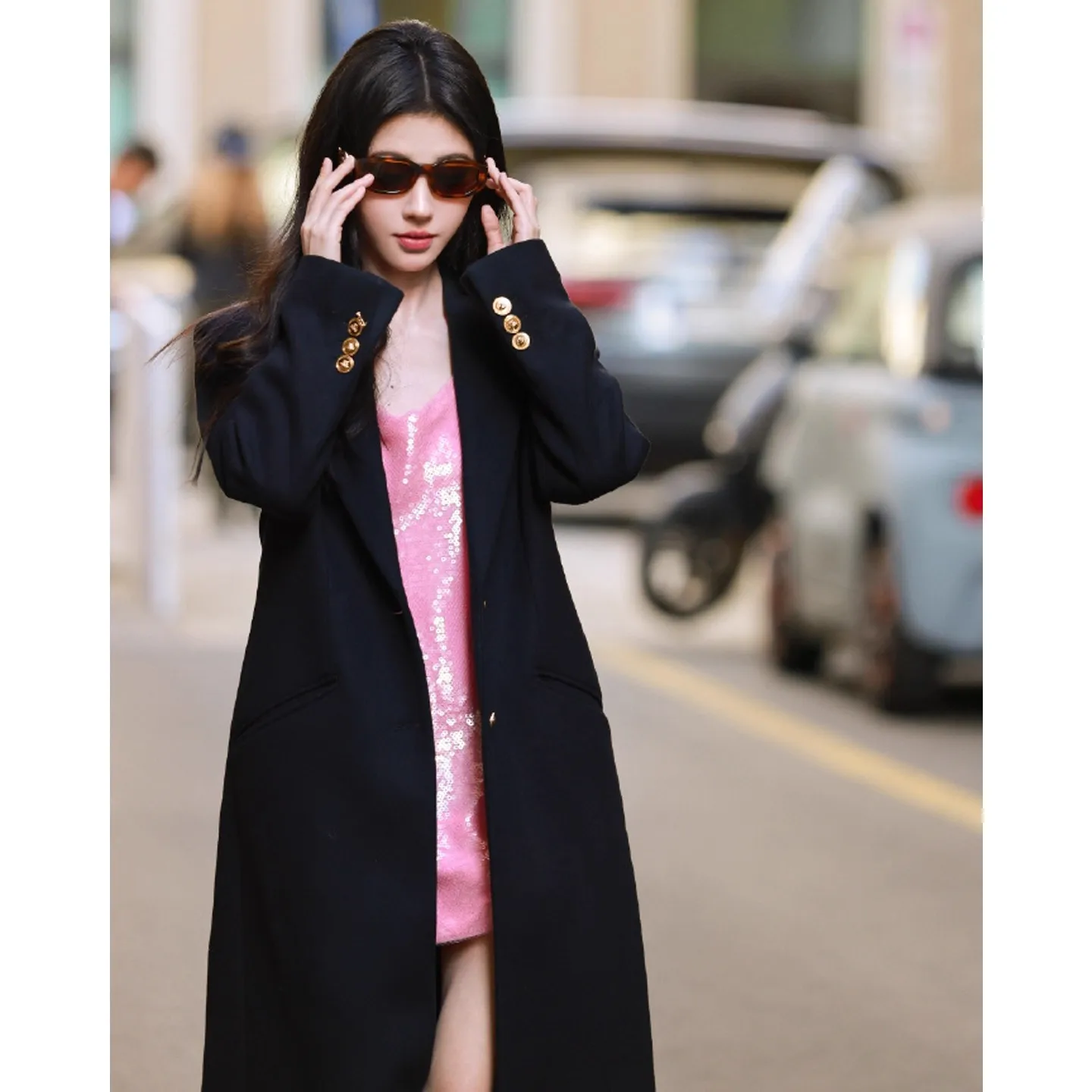 Двустороннее пальто Bla с ручной строчкой, удлиненное, свободного кроя, женское, для повседневной носки, осень 2025, с длинными рукавами, на одной пуговице
Двустороннее пальто Bla с ручной строчкой, удлиненное, свободного кроя, женское, для повседневной носки, осень 2025, с длинными рукавами, на одной пуговице