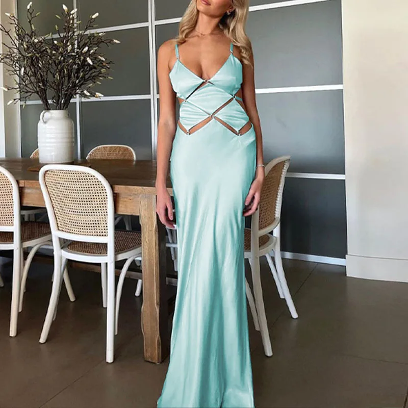 Female 2024 Solid Backless Solid Slim Party Dress Elegant Women V-Neck Full Length Dress Sexy Hollow Out Buckle Nightclub Dress
Female 2024 Solid Backless Solid Slim Party Dress Elegant Women V-Neck Full Length Dress Sexy Hollow Out Buckle Nightclub Dress