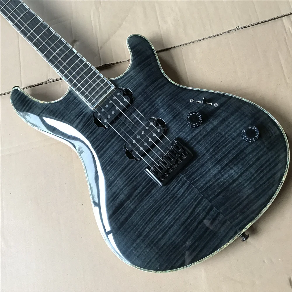 Custom Flamed Tiger Maple Top Ebony Fingerboard Neck Through Body 6 String Electric Guitar
Custom Flamed Tiger Maple Top Ebony Fingerboard Neck Through Body 6 String Electric Guitar