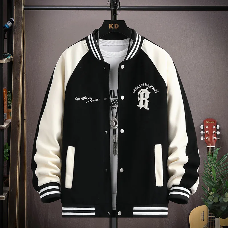 Мужская куртка-бомбер с воротником-стойкой, весна 2023, молодежная, модная, с длинными рукавами, приталенная, немнущаяся, из полиэстера, в стиле колор-блок.
Мужская куртка-бомбер с воротником-стойкой, весна 2023, молодежная, модная, с длинными рукавами, приталенная, немнущаяся, из полиэстера, в стиле колор-блок.