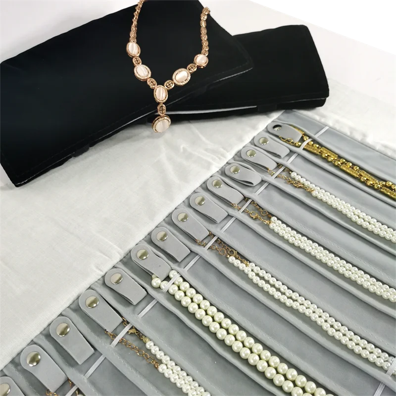 Portable Velvet Jewelry Necklace Storage Bag Anti-Tangle Pearl Display Organizer Bag for Exhibitions And Carrying
Portable Velvet Jewelry Necklace Storage Bag Anti-Tangle Pearl Display Organizer Bag for Exhibitions And Carrying