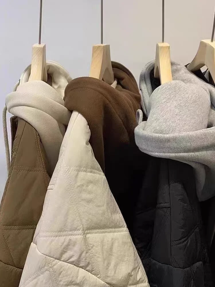 Warm Cotton Jaet Women's Hooded Diamond Pattern down Cotton Coat Loose Fit Thiened Extra Warm Winter Outerwear Coat
Warm Cotton Jaet Women's Hooded Diamond Pattern down Cotton Coat Loose Fit Thiened Extra Warm Winter Outerwear Coat