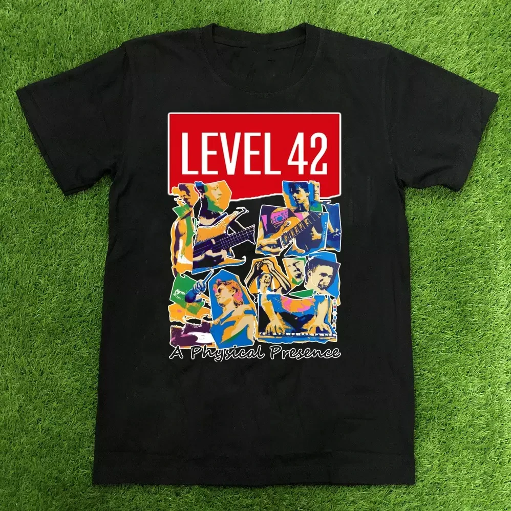 Level 42 Poster Band Album Gift for Fan T-shirt Reprint T-Shirt Graphic Short Sleeve Shirt Unisex Men Women Summer
Level 42 Poster Band Album Gift for Fan T-shirt Reprint T-Shirt Graphic Short Sleeve Shirt Unisex Men Women Summer