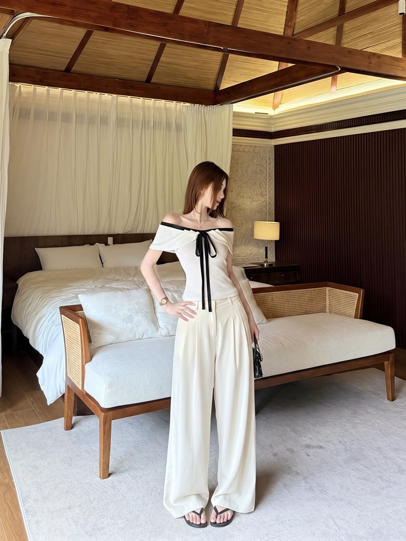 Simple White High Waist Wide Leg Pants Women's Casual Loose Straight Cut Trousers Slimming Versatile Floor Length Pants
Simple White High Waist Wide Leg Pants Women's Casual Loose Straight Cut Trousers Slimming Versatile Floor Length Pants