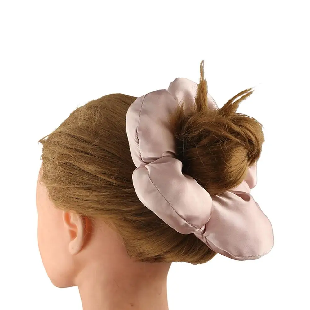 Personality Flower Shape Flower Scrunchies Sponge Oversize Large Satin Hair Scrunchies Hair Tie Cloth Exaggerated Hair Ring Lady
Personality Flower Shape Flower Scrunchies Sponge Oversize Large Satin Hair Scrunchies Hair Tie Cloth Exaggerated Hair Ring Lady