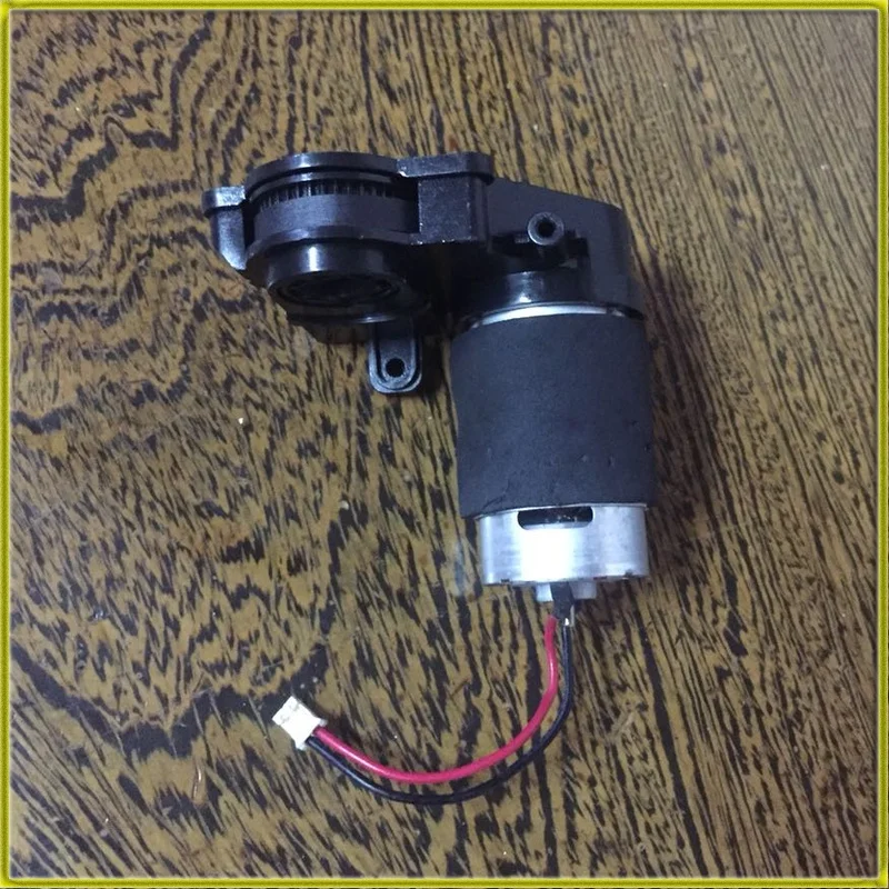 Пылесос для уборки аксессуары DN620 621 DN621 BFD-wsq DH43 45 DH45 DS35 роликовый щеточный двигатель
Пылесос для уборки аксессуары DN620 621 DN621 BFD-wsq DH43 45 DH45 DS35 роликовый щеточный двигатель