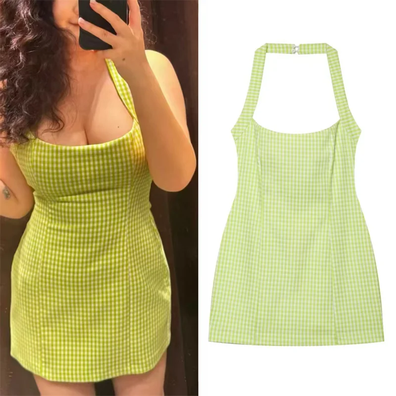 Women's Dress 2026 Summer New Style Green Plaid Halter Neck Mini Dress Sexy Fashion Vacation Style Beach
Women's Dress 2026 Summer New Style Green Plaid Halter Neck Mini Dress Sexy Fashion Vacation Style Beach