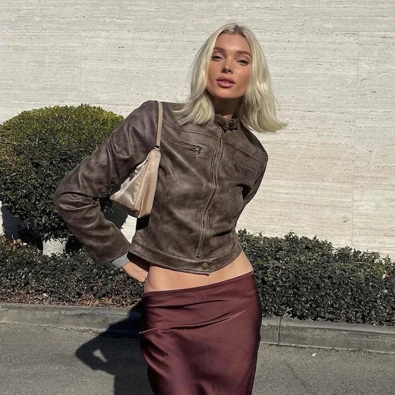 Lygens Fashion Leather Slim Long Sleeve Zipper Short Coat Casual Streetwear Daily Outfit Jacket Vacation Y2K Women Clothing
Lygens Fashion Leather Slim Long Sleeve Zipper Short Coat Casual Streetwear Daily Outfit Jacket Vacation Y2K Women Clothing