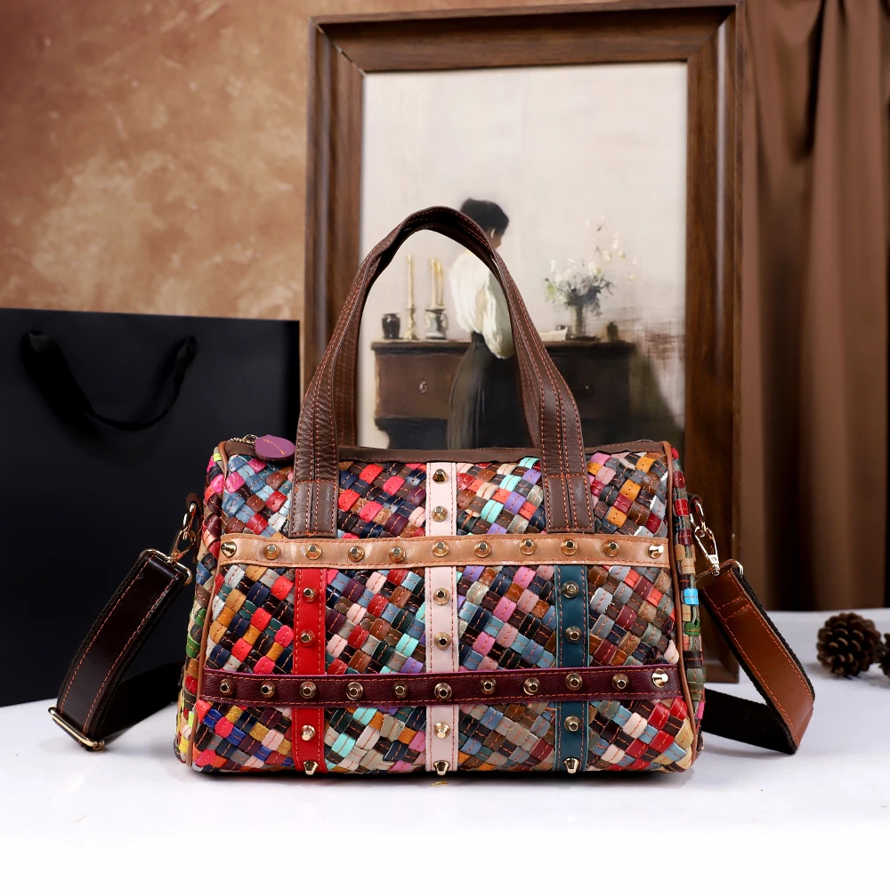 2025 New leather women's bag hand-woven pillow bag, handbag colorful retro single-shoulder crossbody bag casual large capacity
2025 New leather women's bag hand-woven pillow bag, handbag colorful retro single-shoulder crossbody bag casual large capacity