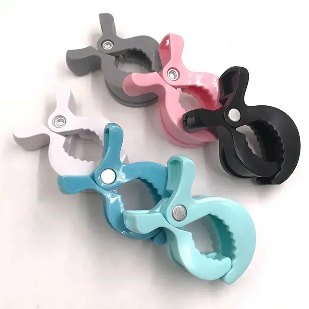2Pcs Crocodile Clip Baby Stroller Clip Stroller Mount Portable Hook Baby Car Seat Clip Toddler Accessories Hat holder Car hook
2Pcs Crocodile Clip Baby Stroller Clip Stroller Mount Portable Hook Baby Car Seat Clip Toddler Accessories Hat holder Car hook
