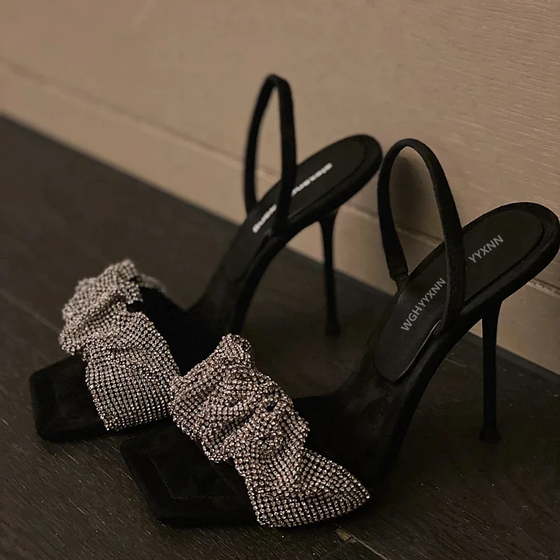 Summer new square toe rhinestone high-heeled shoes with slim heels, versatile and sexy party one-piece sandals for women
Summer new square toe rhinestone high-heeled shoes with slim heels, versatile and sexy party one-piece sandals for women