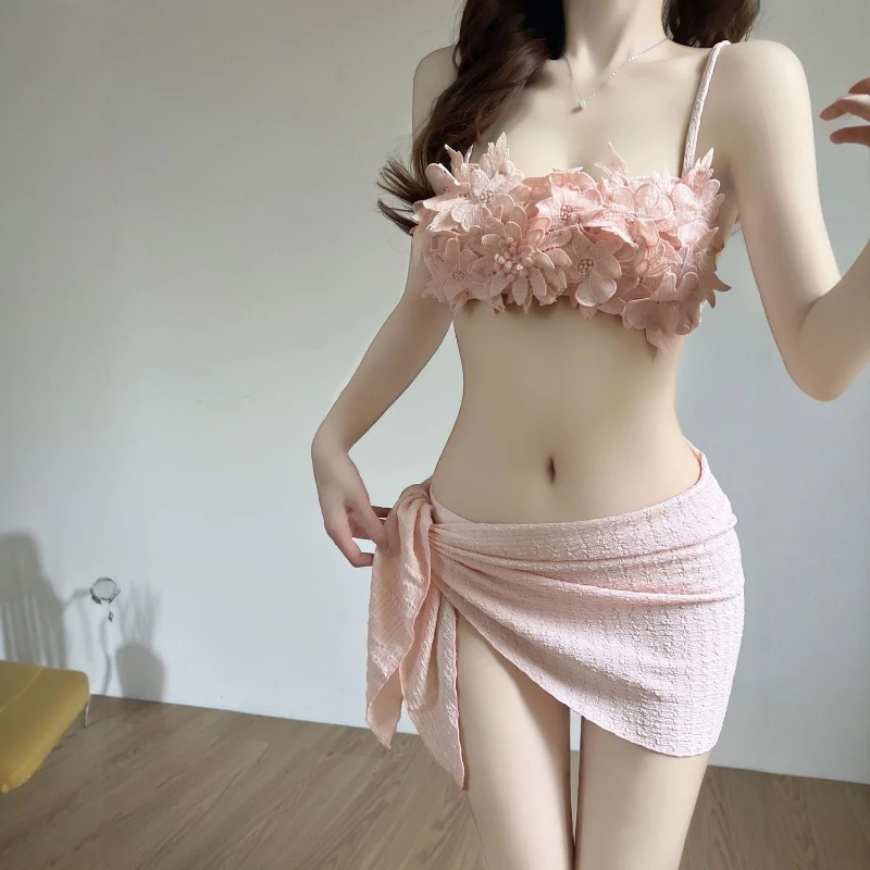 2026 New Women's 3 Piece Bikini Set Elegant Sexy Skirted Swimsuit Slimming Beach Vacation Cover Up
2026 New Women's 3 Piece Bikini Set Elegant Sexy Skirted Swimsuit Slimming Beach Vacation Cover Up