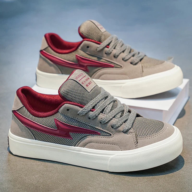 White Pu Leather Lightweight Sneakers 2026 Autumn New Man Casual Shoes Breathable Skateboard Footwear Men Mixed Colour Anti Slip
White Pu Leather Lightweight Sneakers 2026 Autumn New Man Casual Shoes Breathable Skateboard Footwear Men Mixed Colour Anti Slip