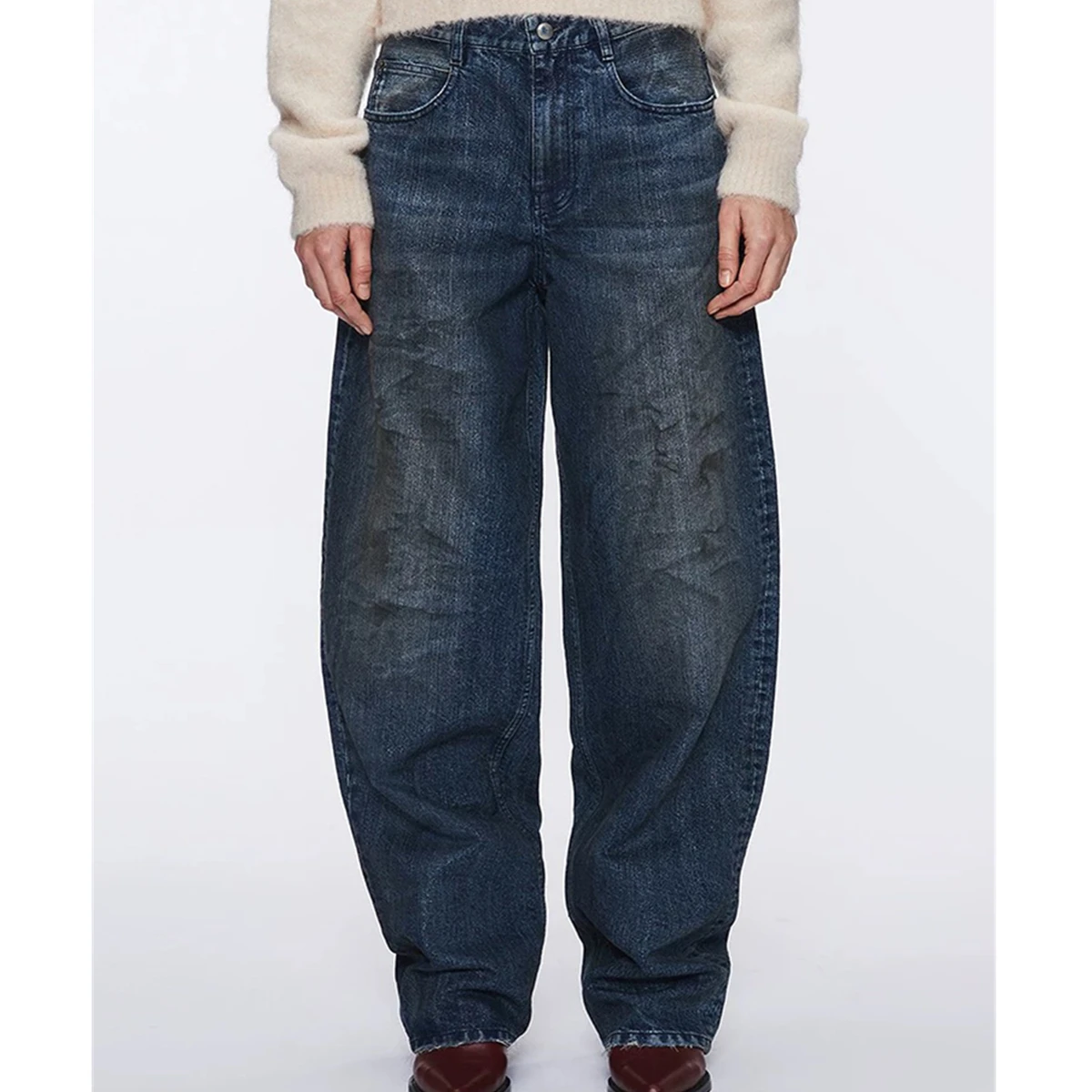 Maxdutti American Retro High Waisted Deep Blue Engine Oil Made Old Wide Leg Straight Leg Denim Pants Dirty Jeans Woman Clothing
Maxdutti American Retro High Waisted Deep Blue Engine Oil Made Old Wide Leg Straight Leg Denim Pants Dirty Jeans Woman Clothing
