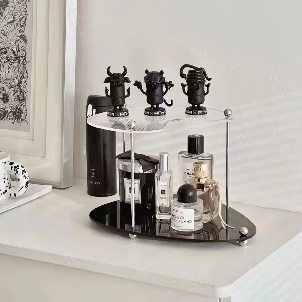 Acrylic Water Cup Storage Rack for the Living Room Bedroom, High-Looking Double-Layer Aromatherapy Storage Rack for the Desktop
Acrylic Water Cup Storage Rack for the Living Room Bedroom, High-Looking Double-Layer Aromatherapy Storage Rack for the Desktop