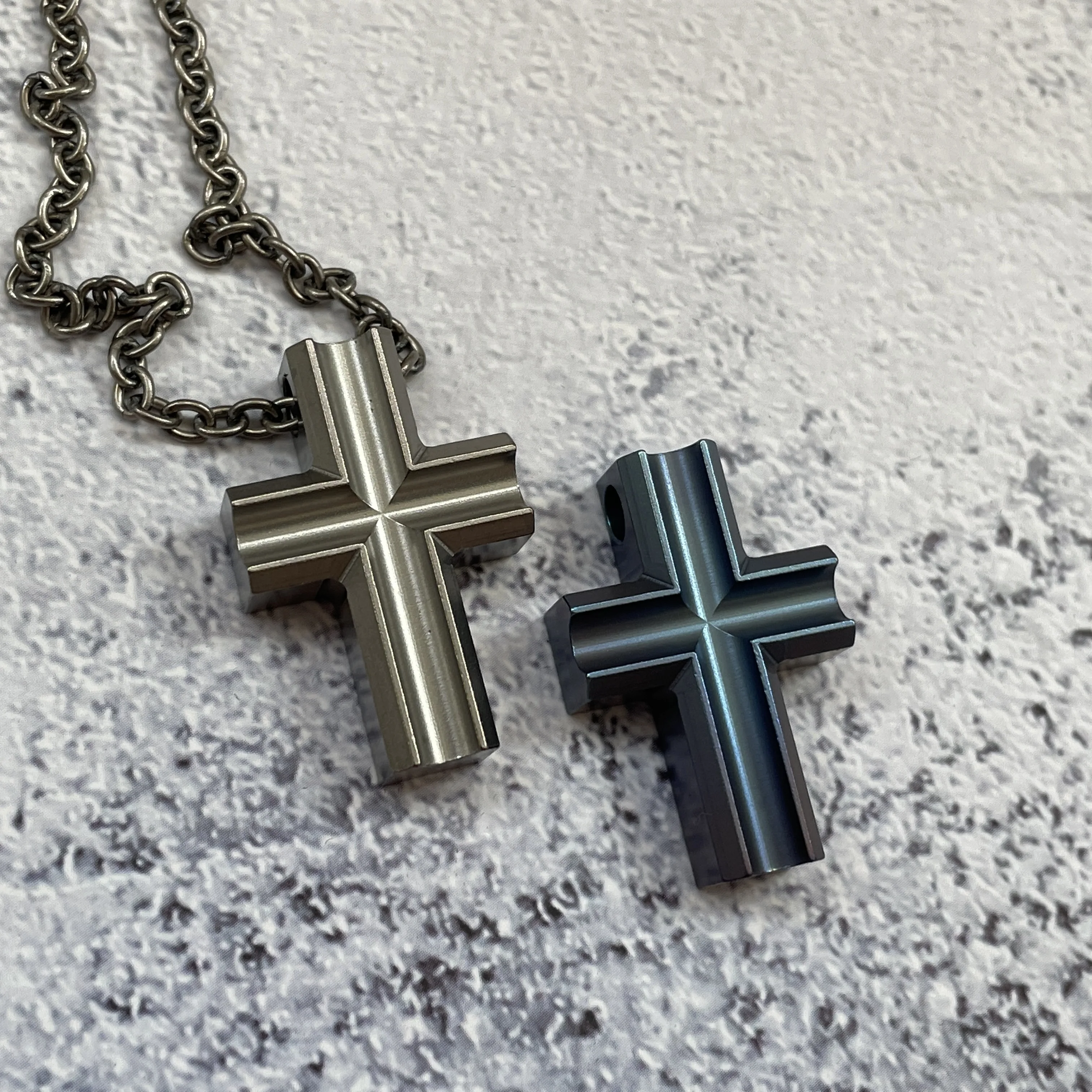 New Titanium Alloy Cross Pendants Necklace Beads Women Men Birthday Christmas Gifts EDC Tools
New Titanium Alloy Cross Pendants Necklace Beads Women Men Birthday Christmas Gifts EDC Tools