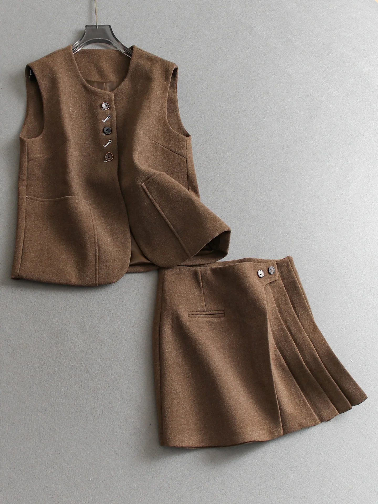 Caramel Woolen Suit Vest Asymmetric Plaid Short Skirt Women's Two-Piece Set High Waist Warm Fashionable Autumn Winter Spring
Caramel Woolen Suit Vest Asymmetric Plaid Short Skirt Women's Two-Piece Set High Waist Warm Fashionable Autumn Winter Spring