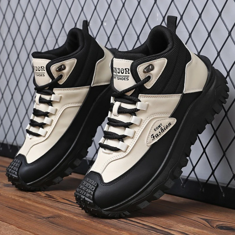 Мужские кроссовки, новые осенние высокие рабочие ботинки в британском стиле в стиле ретро, водонепроницаемые походные ботинки для спорта на открытом воздухе
Мужские кроссовки, новые осенние высокие рабочие ботинки в британском стиле в стиле ретро, водонепроницаемые походные ботинки для спорта на открытом воздухе