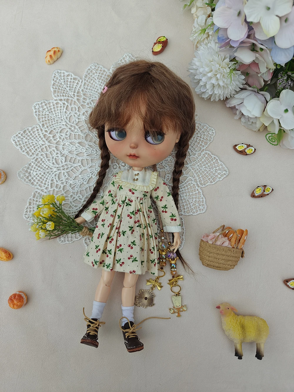 blythe clothes Cute Daily Autumn Cherry Set Clothes for Blythe Doll Ymy Licca Azones Ob22 24 27 YMY Doll Accessories New
blythe clothes Cute Daily Autumn Cherry Set Clothes for Blythe Doll Ymy Licca Azones Ob22 24 27 YMY Doll Accessories New