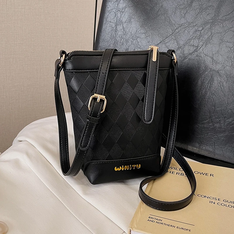 Сумка-компаньон премиум-класса, женская многофункциональная сумка на плечо, легкая роскошная сенсорная сумка для качественных świadжных покупателей
Сумка-компаньон премиум-класса, женская многофункциональная сумка на плечо, легкая роскошная сенсорная сумка для качественных świadжных покупателей