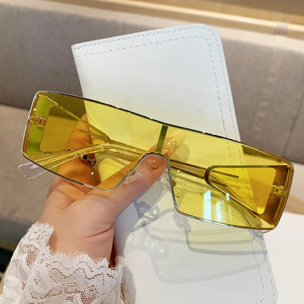 Trendy Y2K Punk Rectangle Women Sunglasses Retro Luxury Metal Golden Frame Sun Glasses UV Protection Eyeglasses
Trendy Y2K Punk Rectangle Women Sunglasses Retro Luxury Metal Golden Frame Sun Glasses UV Protection Eyeglasses
