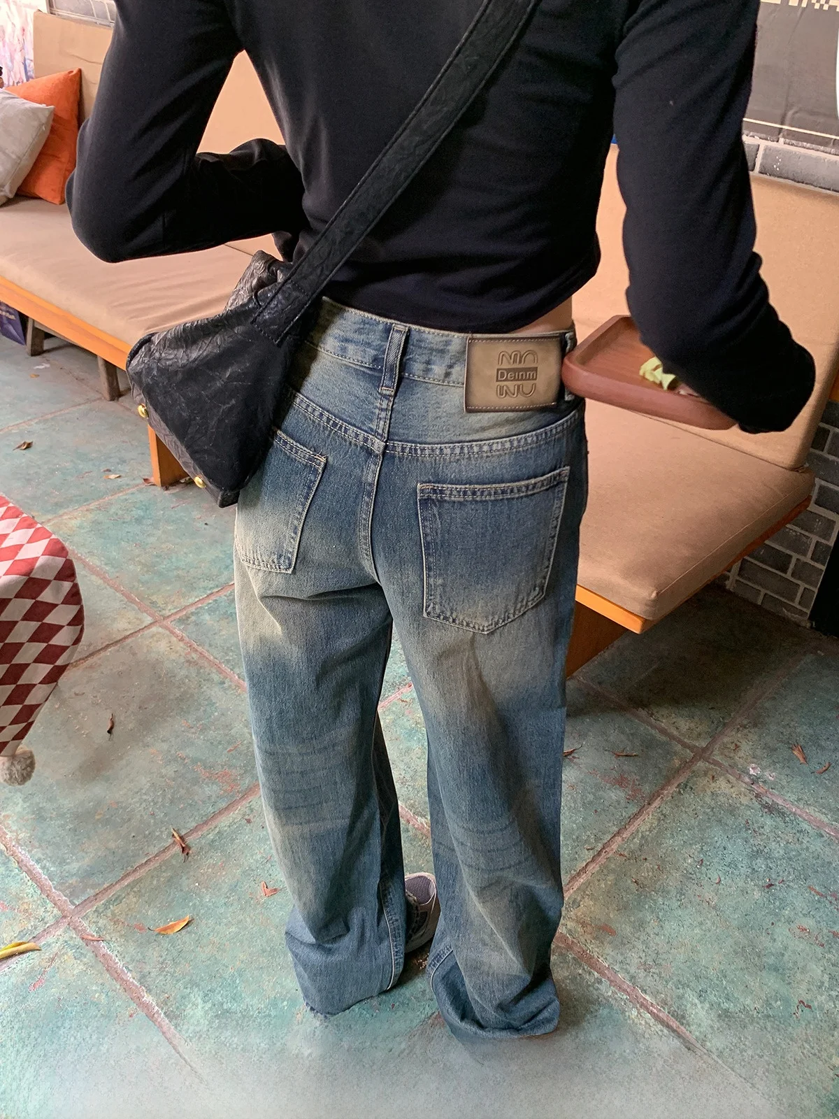 es Свободные широкие брюки с высокой талией, прямые джинсы в американском стиле ретро, женские повседневные длинные брюки, джинсовая ткань глубокого и светлого цвета
es Свободные широкие брюки с высокой талией, прямые джинсы в американском стиле ретро, женские повседневные длинные брюки, джинсовая ткань глубокого и светлого цвета