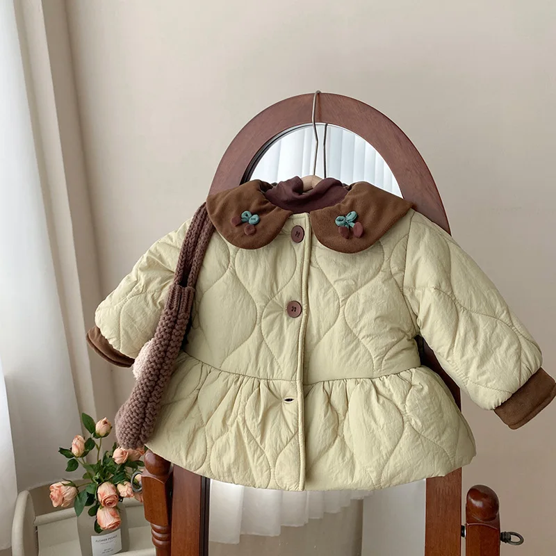 Girls' cotton coat, winter new style, children's western-style and plush thick cotton coat, women's baby winter coat, cotton jac
Girls' cotton coat, winter new style, children's western-style and plush thick cotton coat, women's baby winter coat, cotton jac