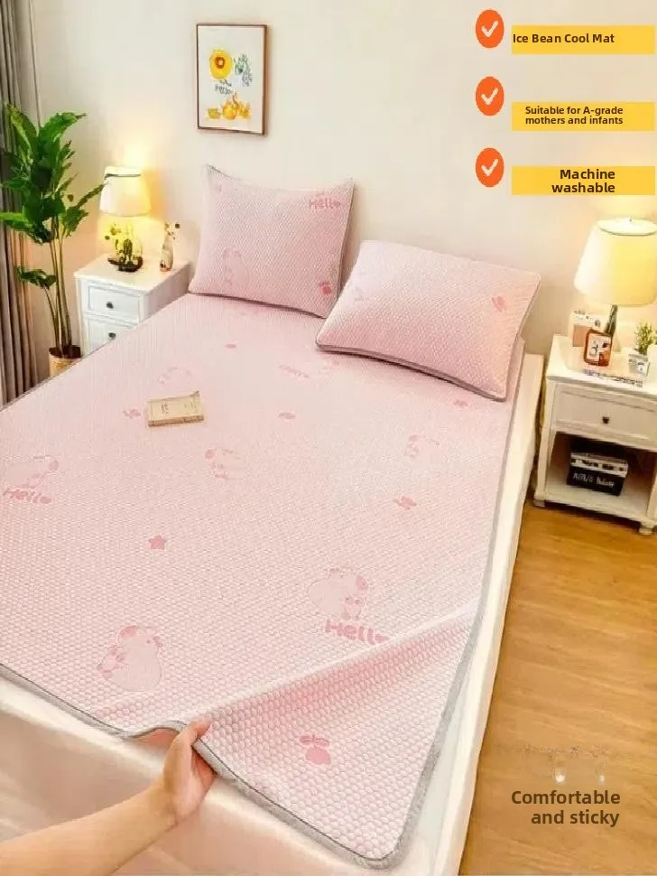Simple Summer Ice Silk Cooling Mat Machine Washable Three-Piece Set Foldable Design Polyester Fiber Dormitory Single/Double Bed
Simple Summer Ice Silk Cooling Mat Machine Washable Three-Piece Set Foldable Design Polyester Fiber Dormitory Single/Double Bed