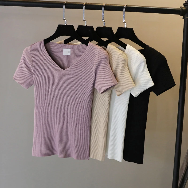 2024 Summer Purple T-shirt Women's Short V-neck Knitted Pullover Ice Silk Thin Fit Bottom Tee Top Trendy Female Clothing
2024 Summer Purple T-shirt Women's Short V-neck Knitted Pullover Ice Silk Thin Fit Bottom Tee Top Trendy Female Clothing