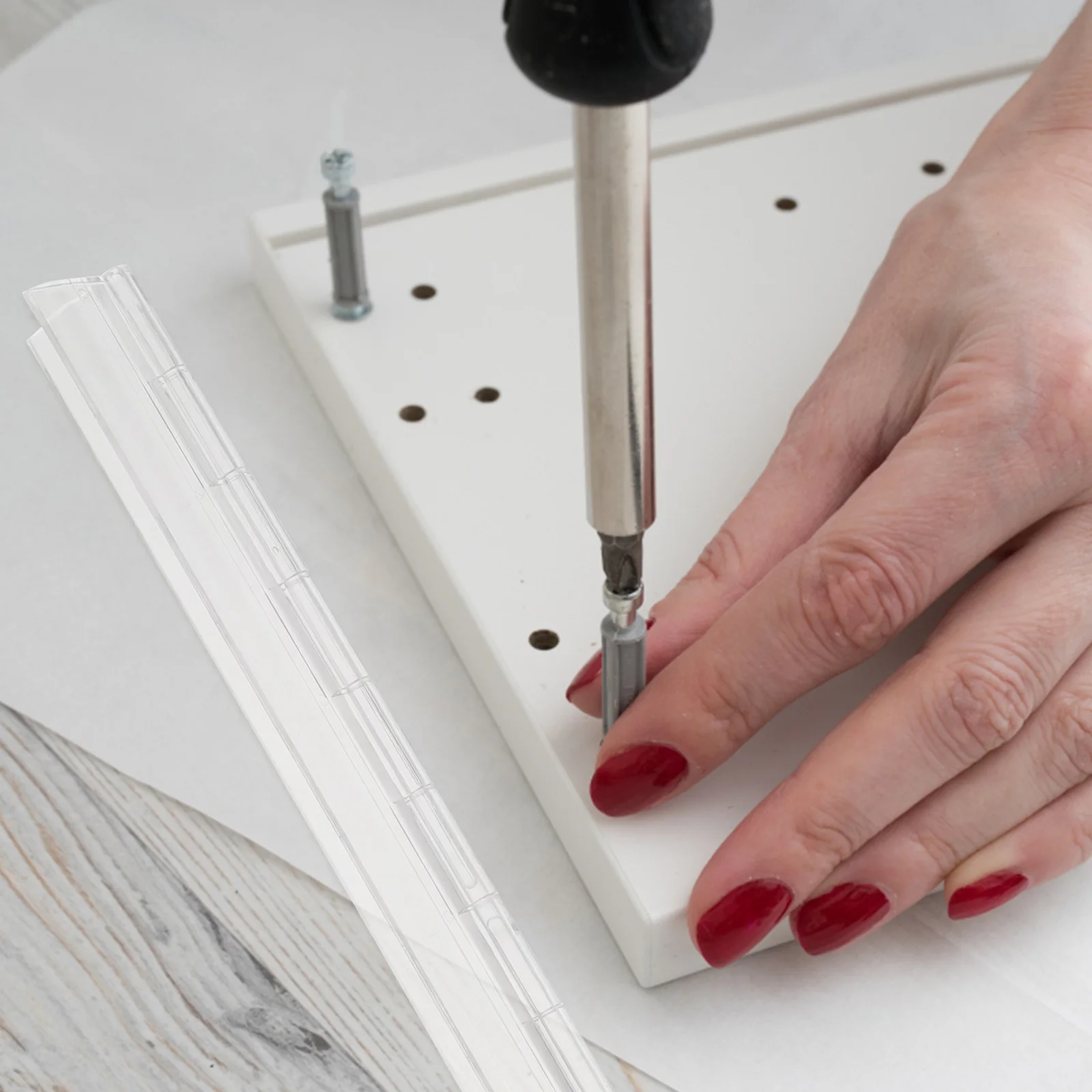 4Pcs Acrylic Hinges Clear Durable Transparent Folding Hinges for Cabinet Doors Wooden Box Jewelry Case Display Stand
4Pcs Acrylic Hinges Clear Durable Transparent Folding Hinges for Cabinet Doors Wooden Box Jewelry Case Display Stand