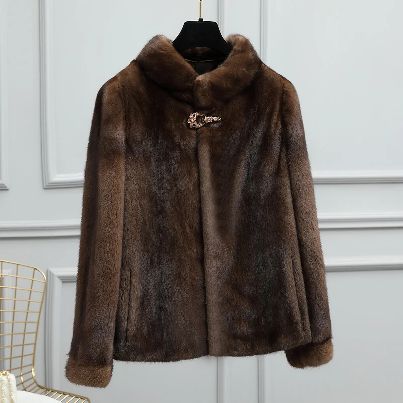 2023 Mink fur coat short women's clothing outerwear jacket coats winter new stand collar winter coat female
2023 Mink fur coat short women's clothing outerwear jacket coats winter new stand collar winter coat female