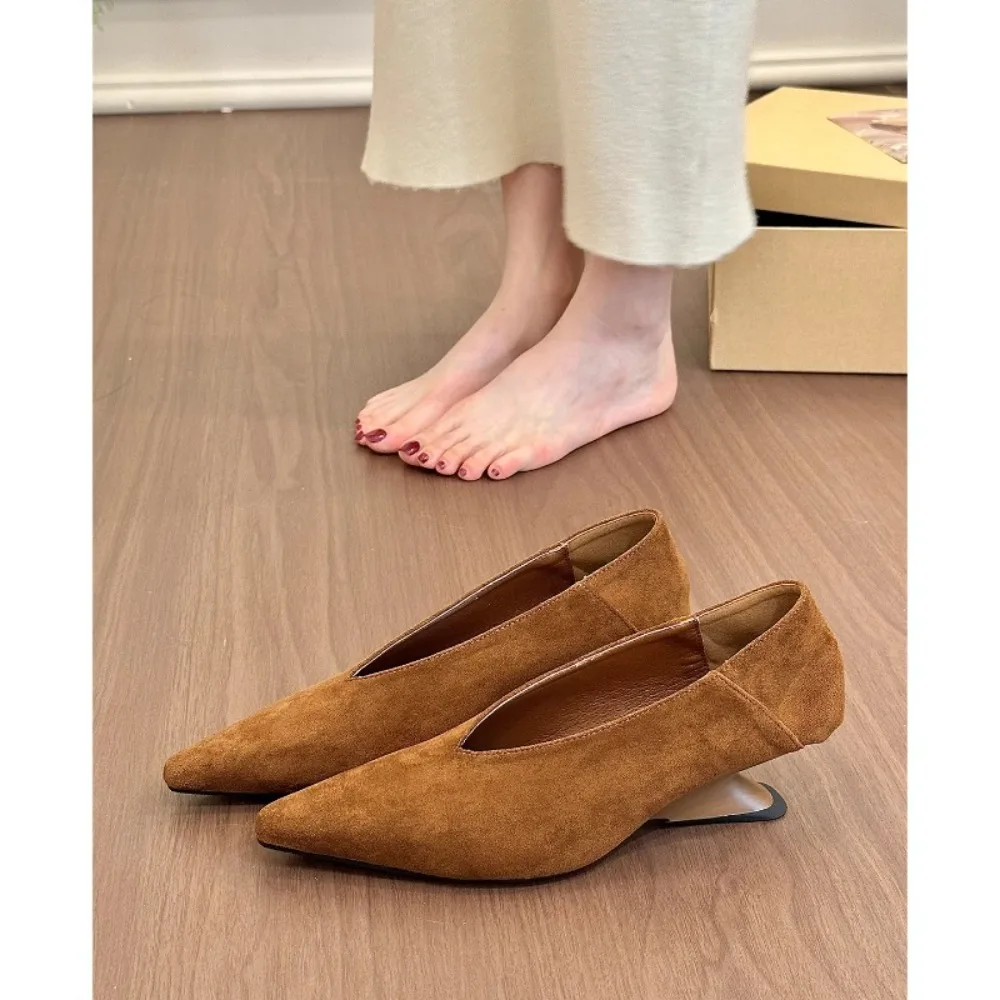 Pointed 1 Slip-on Women's Shoes Elegant Women's 5cm High Heels Daily Slim Fit Dress Office High Heels
Pointed 1 Slip-on Women's Shoes Elegant Women's 5cm High Heels Daily Slim Fit Dress Office High Heels