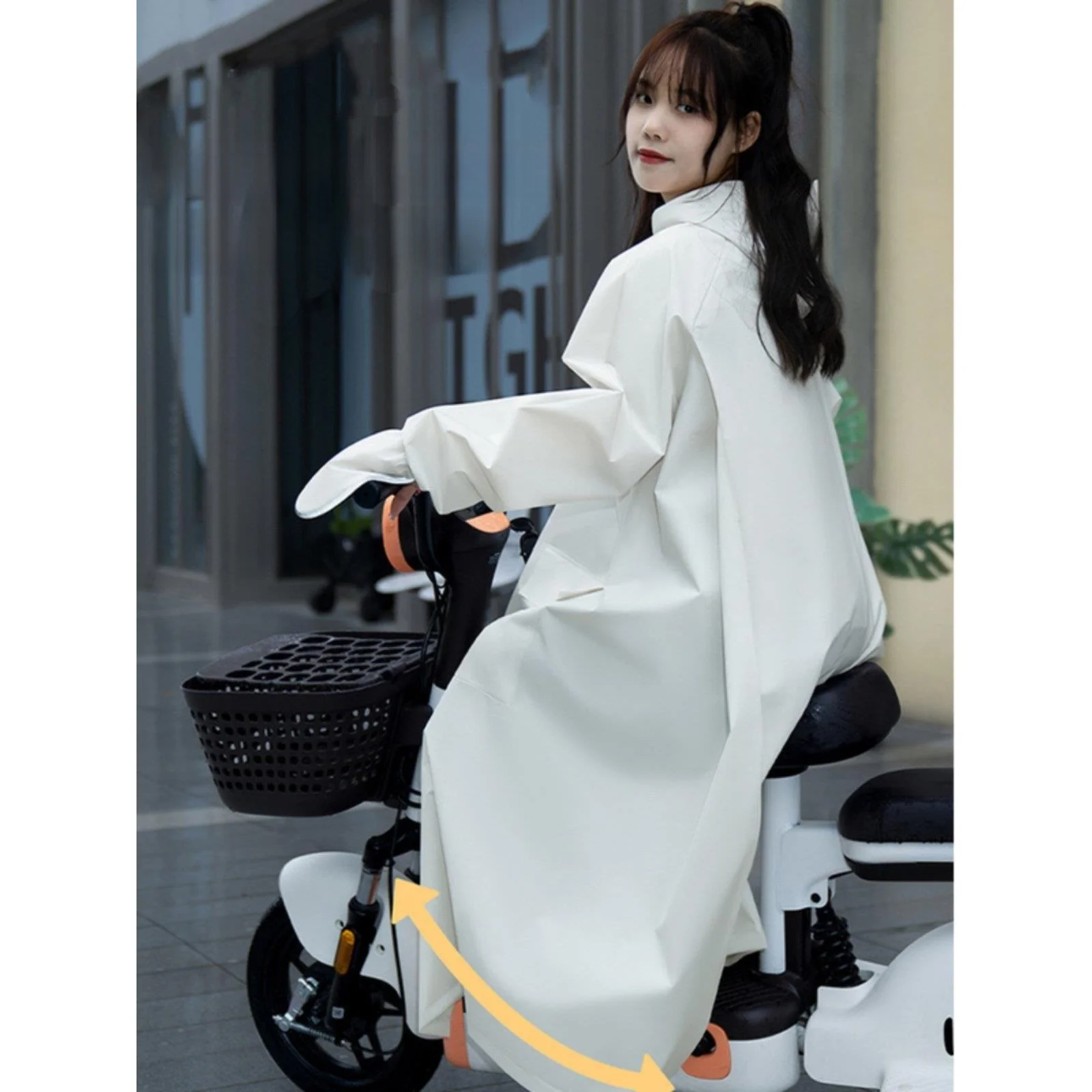 Women's Thickened Large Size Vehicle Raincoat Adult Outerwear Single Full Body High-End Riding Raincoat
Women's Thickened Large Size Vehicle Raincoat Adult Outerwear Single Full Body High-End Riding Raincoat