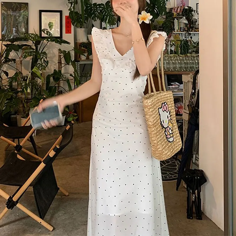Women's Clothing Polka Dot Long Dress French Style Waist Summer Flying Sleeve Fashion Ruffles Patchwork Elegant V-Neck Dresses
Women's Clothing Polka Dot Long Dress French Style Waist Summer Flying Sleeve Fashion Ruffles Patchwork Elegant V-Neck Dresses