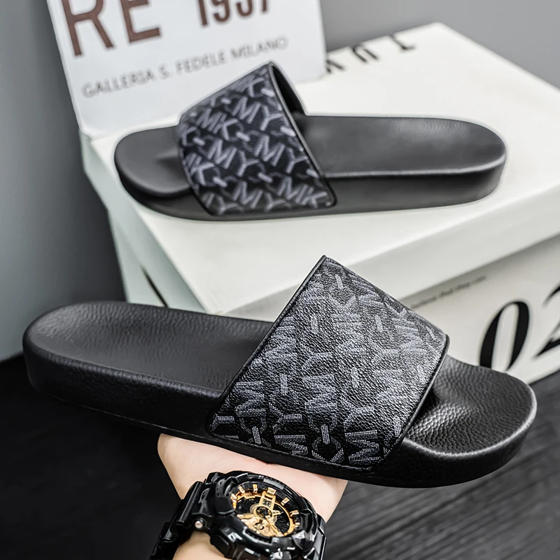 Fashionable Classic Simplicity Women's New 2025Slippers PVC Material Letter Printing Outdoor Casual Flat Bottom Slippers 2025
Fashionable Classic Simplicity Women's New 2025Slippers PVC Material Letter Printing Outdoor Casual Flat Bottom Slippers 2025
