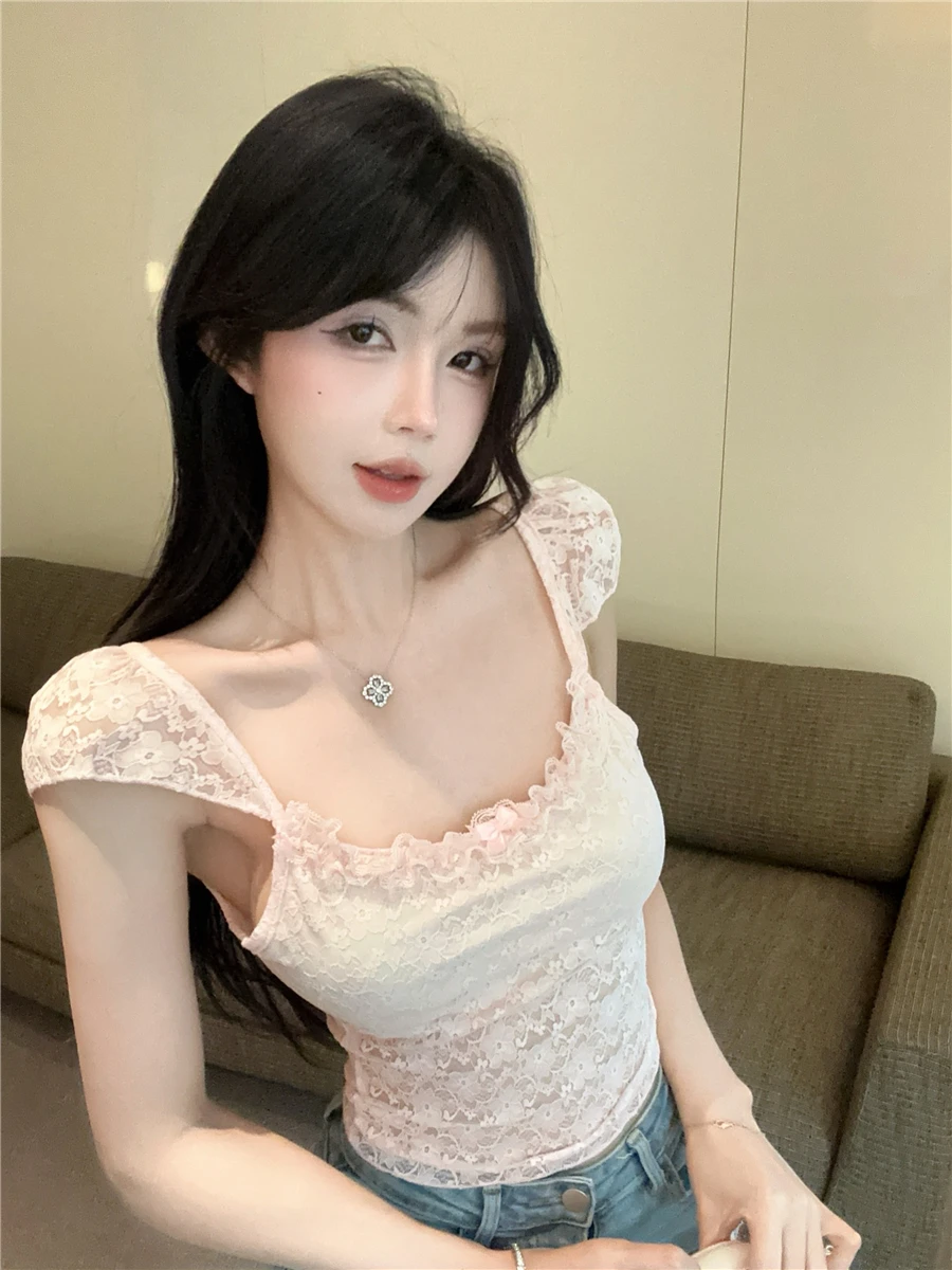 Pure Desire Sweet Style Lace Trim Camisole Tank Top Women Summer Versatile Pink Slimming Waist Cinched Spicy Top
Pure Desire Sweet Style Lace Trim Camisole Tank Top Women Summer Versatile Pink Slimming Waist Cinched Spicy Top