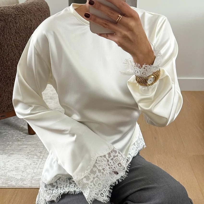 2026 new product, European and American fashion versatile solid color shirt, lace splicing women's top
2026 new product, European and American fashion versatile solid color shirt, lace splicing women's top