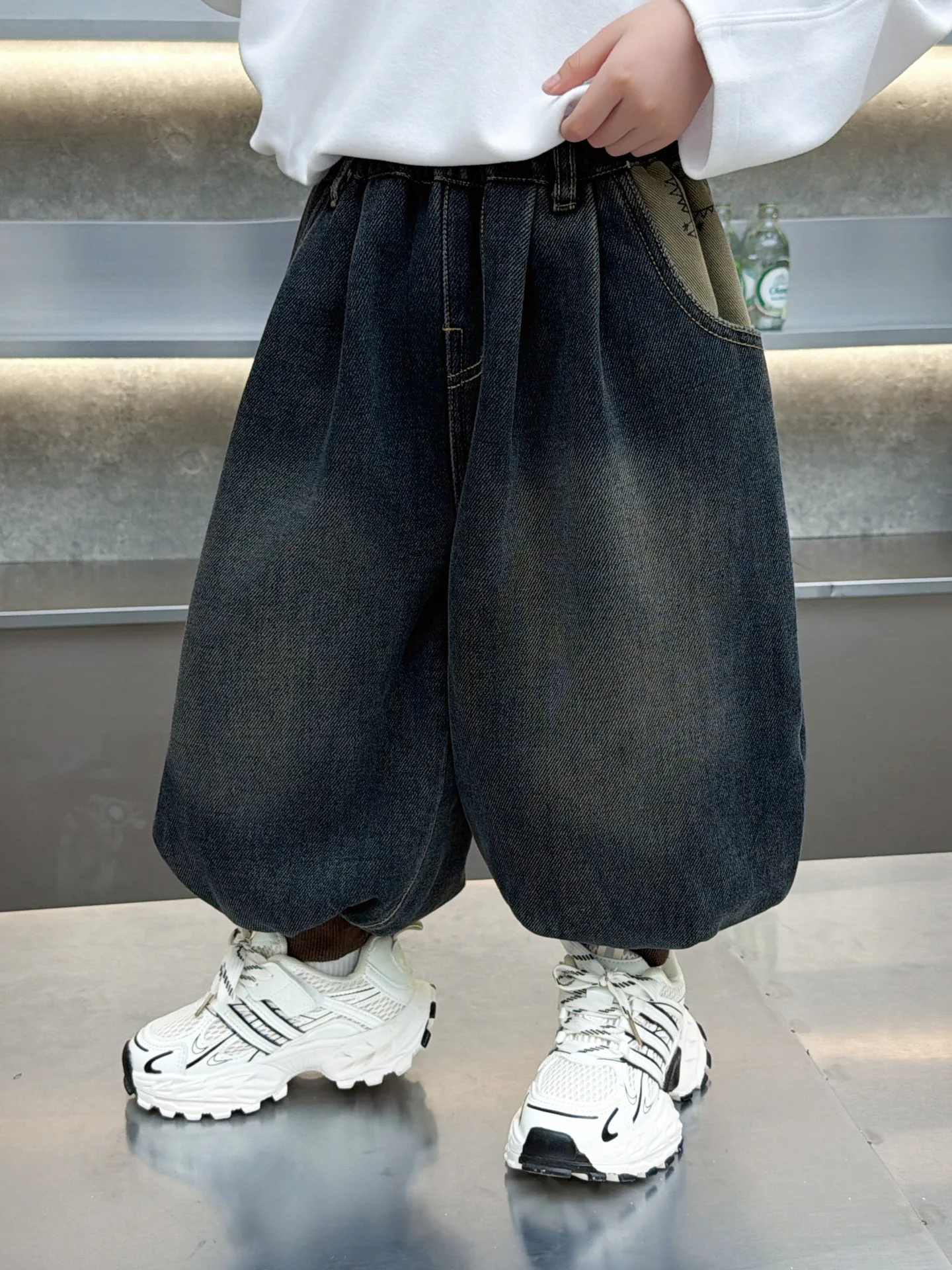 Детские джинсы Thiened Fce на осень-зиму для мальчиков, утепленные хлопковые повседневные брюки Thiened Fce
Детские джинсы Thiened Fce на осень-зиму для мальчиков, утепленные хлопковые повседневные брюки Thiened Fce