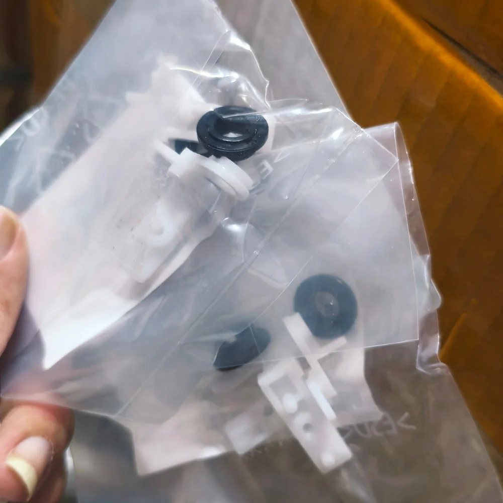 10X A1UDR70500 Кронштейн ролика переноса для Konica Minolta bizhub 223 282 283 362 363 423 250 350 251 351 7728 7823 7828 Di 2510 
10X A1UDR70500 Кронштейн ролика переноса для Konica Minolta bizhub 223 282 283 362 363 423 250 350 251 351 7728 7823 7828 Di 2510