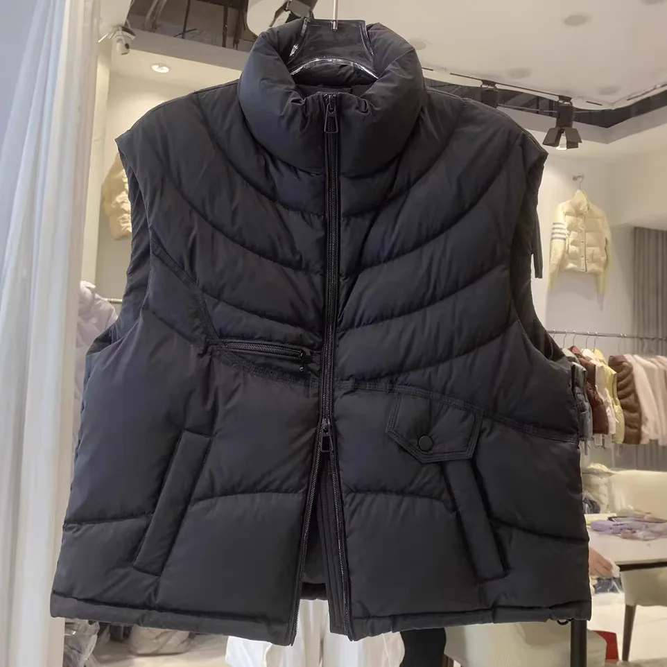 2026 Autumn/Winter New Women's Down Vest Short Commuter Vest
2026 Autumn/Winter New Women's Down Vest Short Commuter Vest